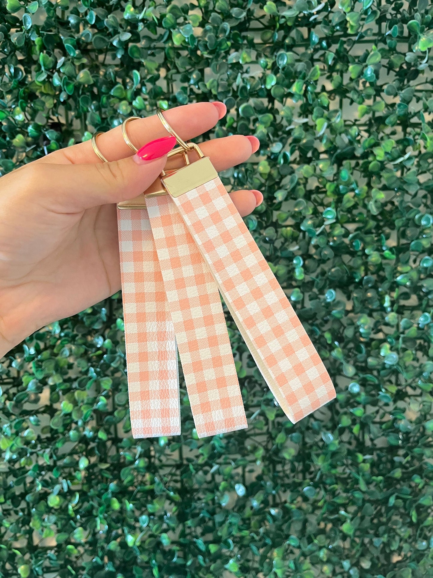 gingham cute pastel summery wristlet keyring keychain key fobs for car keys.