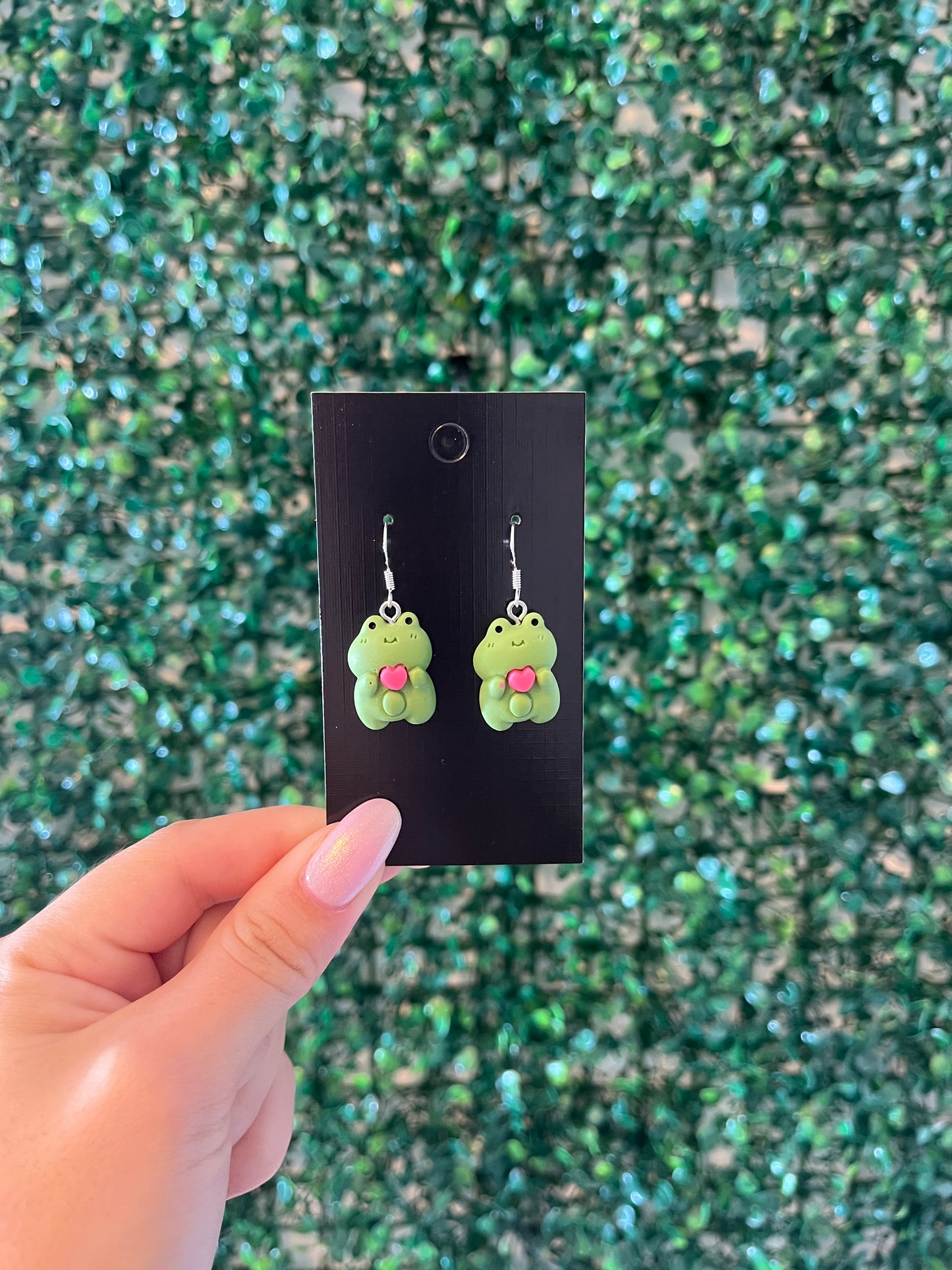 Cute frog 925 sterling silver hook earrings.