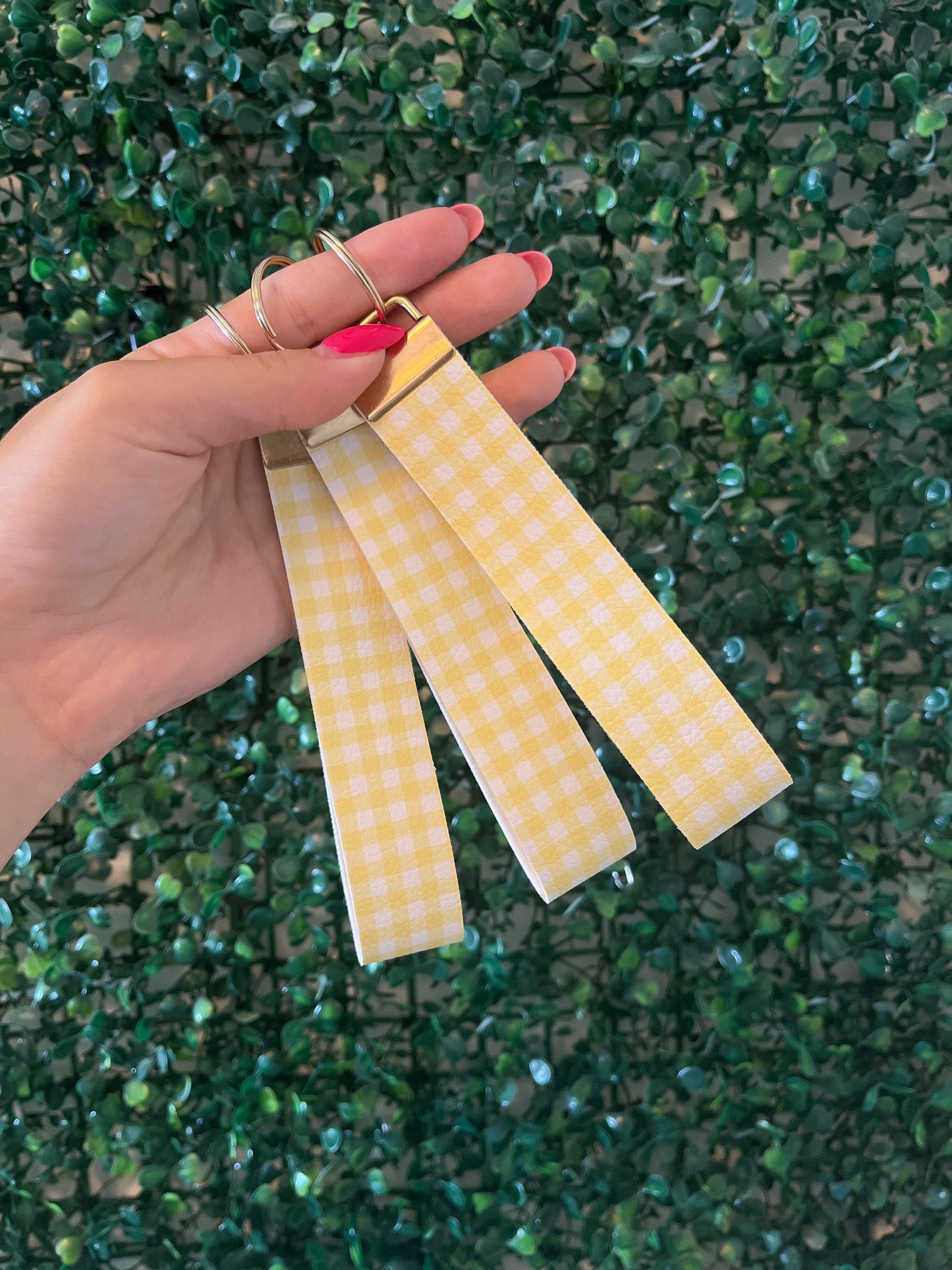 gingham cute pastel summery wristlet keyring keychain key fobs for car keys.