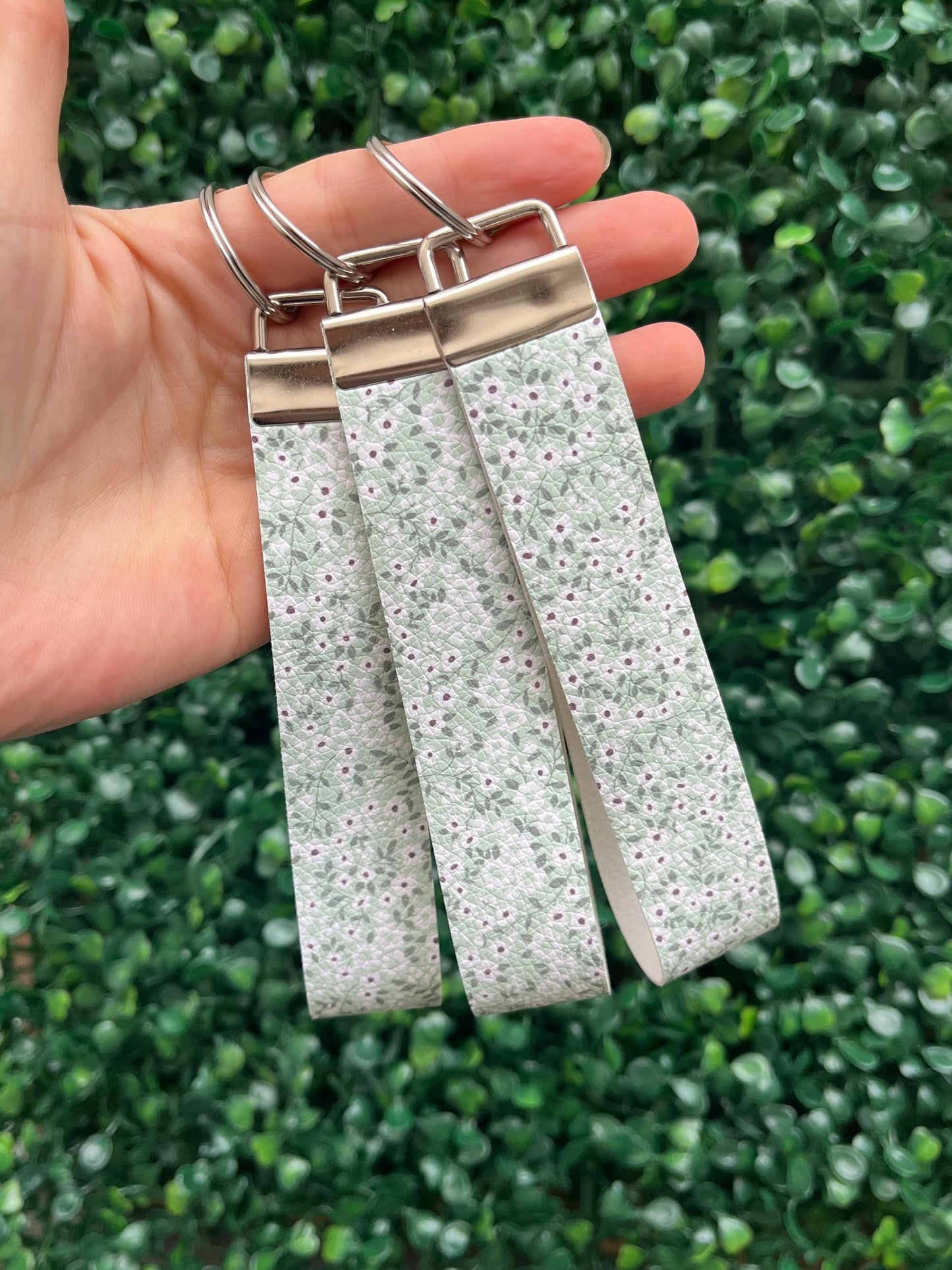 Floral sage green and white faux leather wristlet keyring car key keychain.