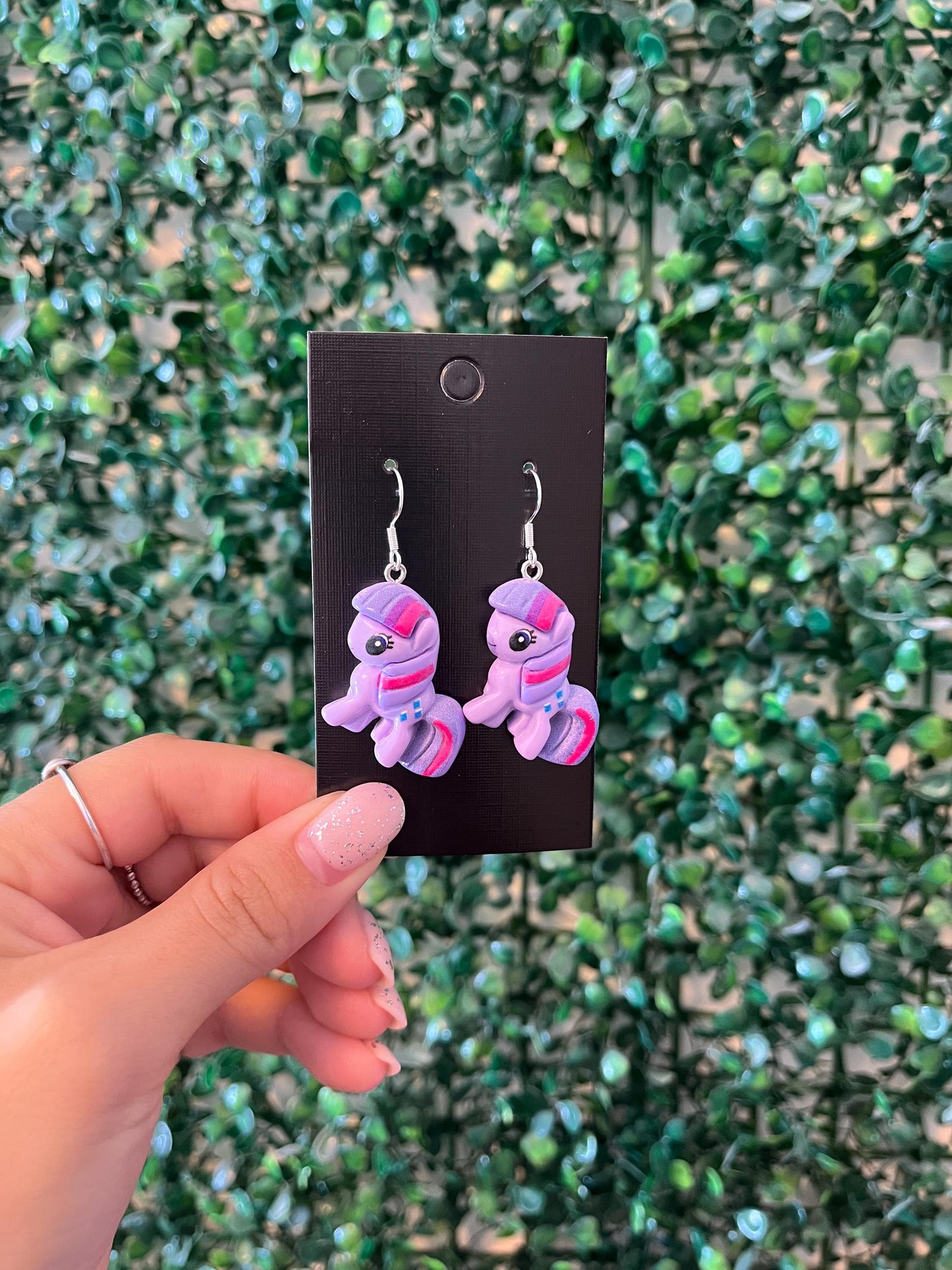 little horse pony earrings with 925 sterling silver hook earrings.