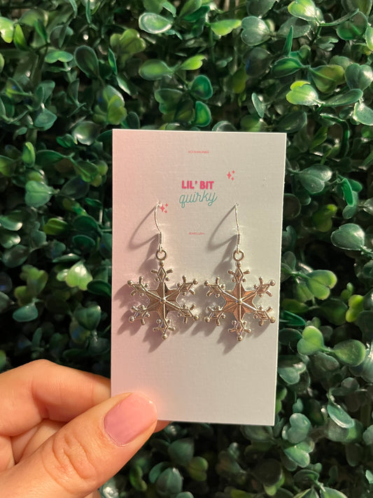 Beautiful snowflake 925 sterling silver hook earrings